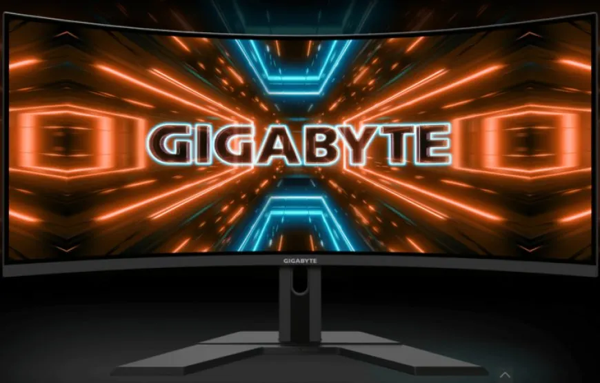 The Gigabyte G34WQC curved ultra-wide gaming monitor features HDR support and a 144Hz refresh rate.