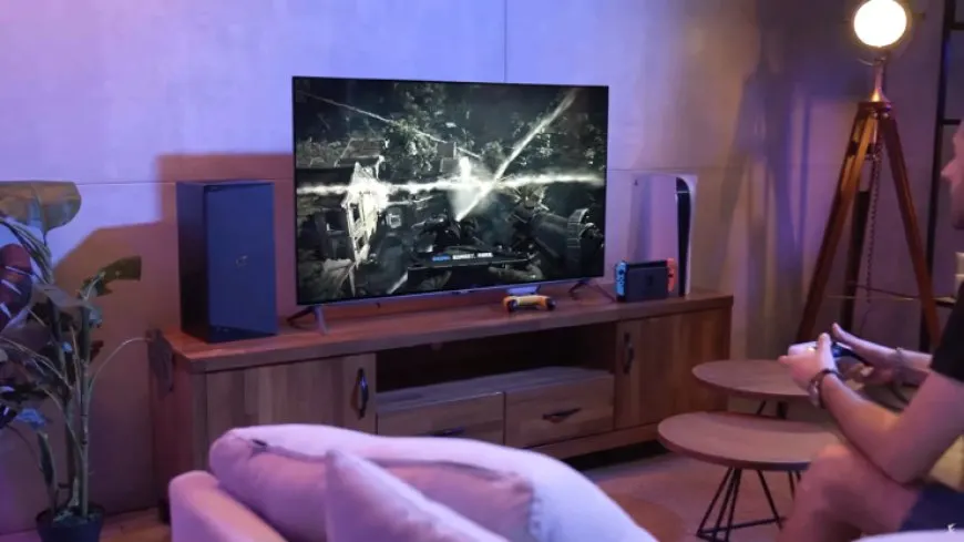 AORUS Model S mini gaming PC sits beside Xbox Series X, featuring Intel Alder Lake CPU and up to RTX 3070 GPU.