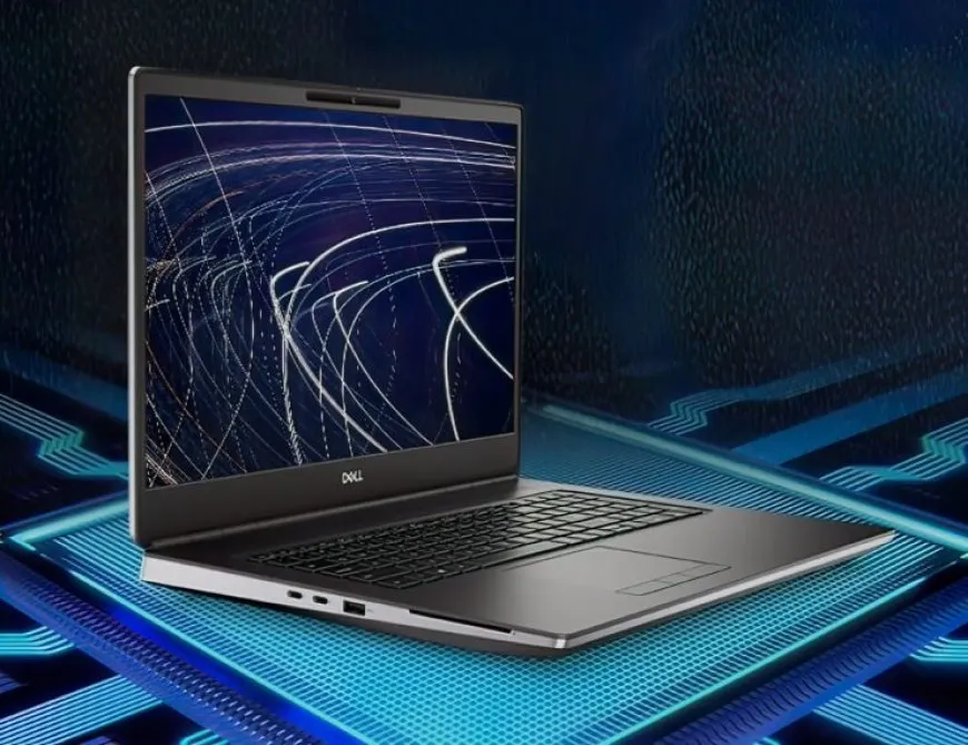 The Dell Precision 7770 laptop features an Intel W12985 CPU, NVIDIA RTX A6000 GPU, and 256 GB DDR5 memory.
