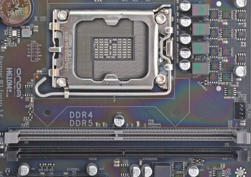 The ONDA H610M+ motherboard supports both single-DIMM DDR5 and DDR4 memory.