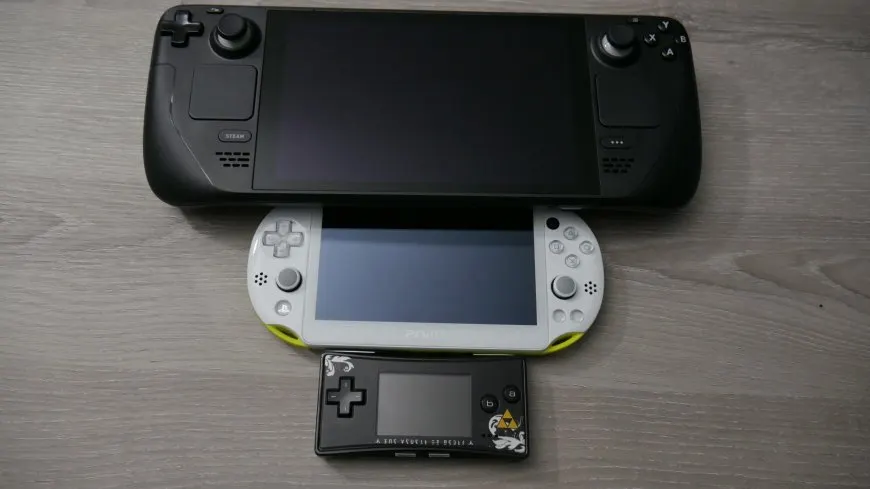 Steam Deck handheld gaming console