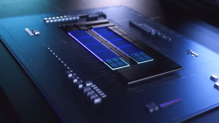 The Intel Alder Lake-HX mobile processor features up to sixteen cores and a fifty-five watt base thermal design power.