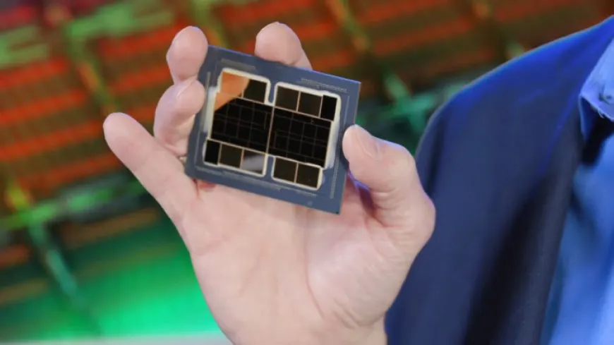 Technical schematic of Intel Arc next generation gaming GPUs utilizing a multi-chiplet architecture per patent filings.