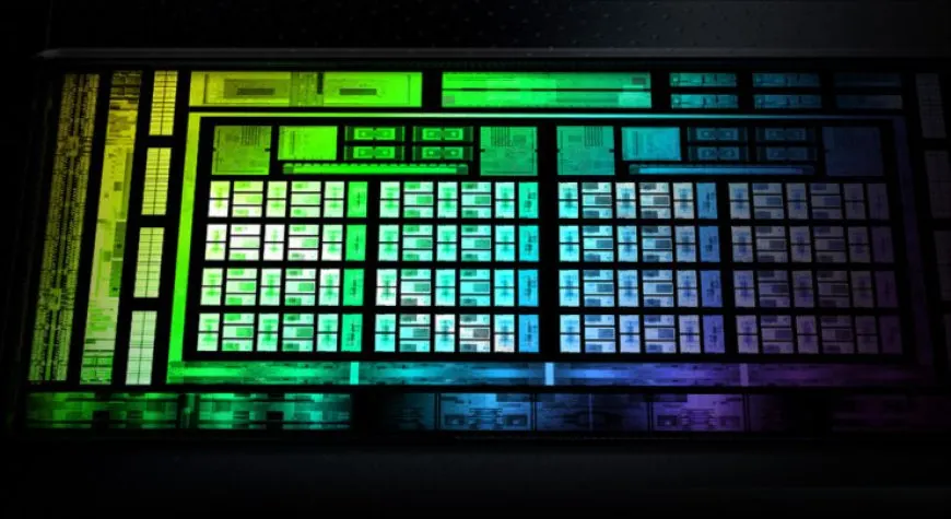 The AMD Navi 33 RDNA 3 graphics processing unit die features 4096 compute cores for the Radeon RX 7000 series.