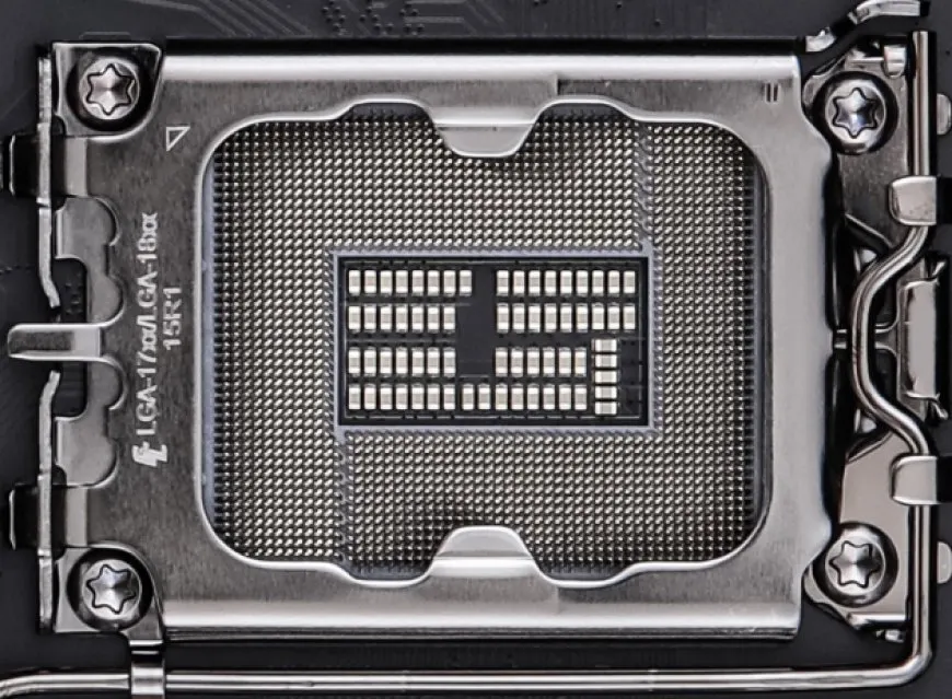 Intel LGA 1700 and LGA 1800 15R1 socket for 12th Gen Alder Lake and 13th Gen Raptor Lake desktop CPUs.