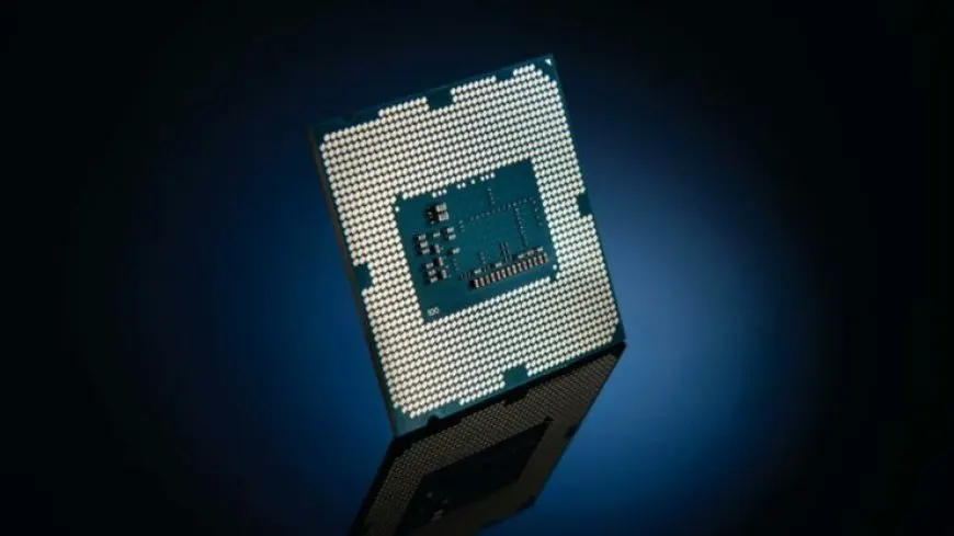 Alleged Intel Alder Lake Core i9-12900KF, Core i7-12700KF, and Core i5-12600KF CPU benchmarks and prices leaked online.