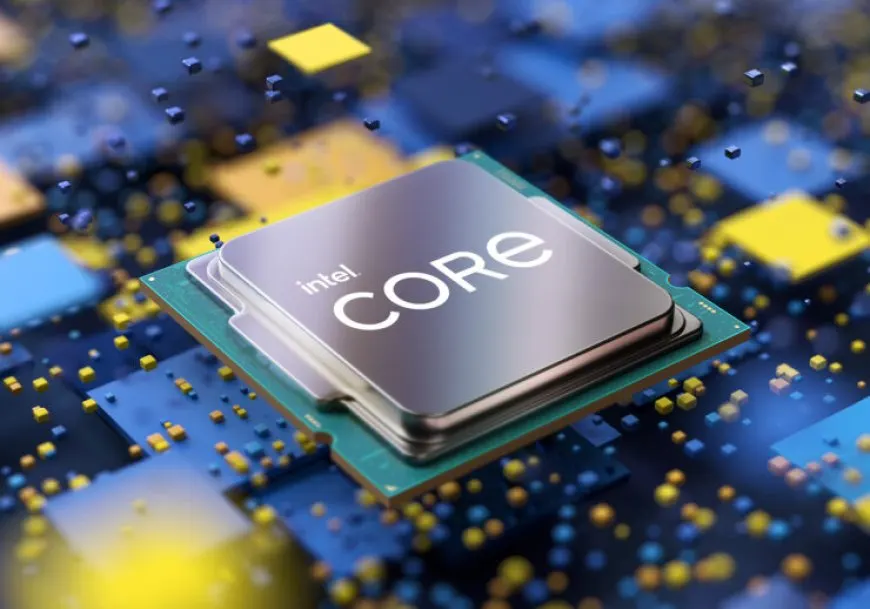 Intel Raptor Lake-S desktop CPU roadmap shows Core i9 with up to 24 cores and Core i7 with up to 16 cores on Raptor Cove a...
