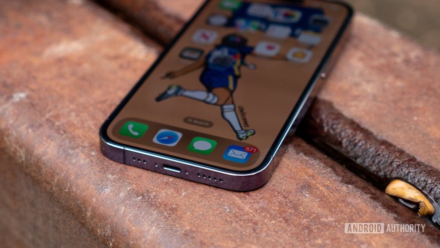 The iPhone 16 prepares for a portless smartphone future