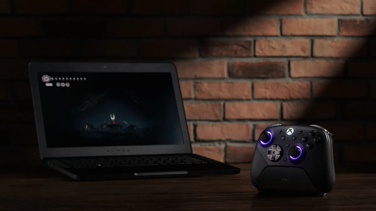 8BitDo Ultimate 3E Xbox controller displayed in a clear product photograph.