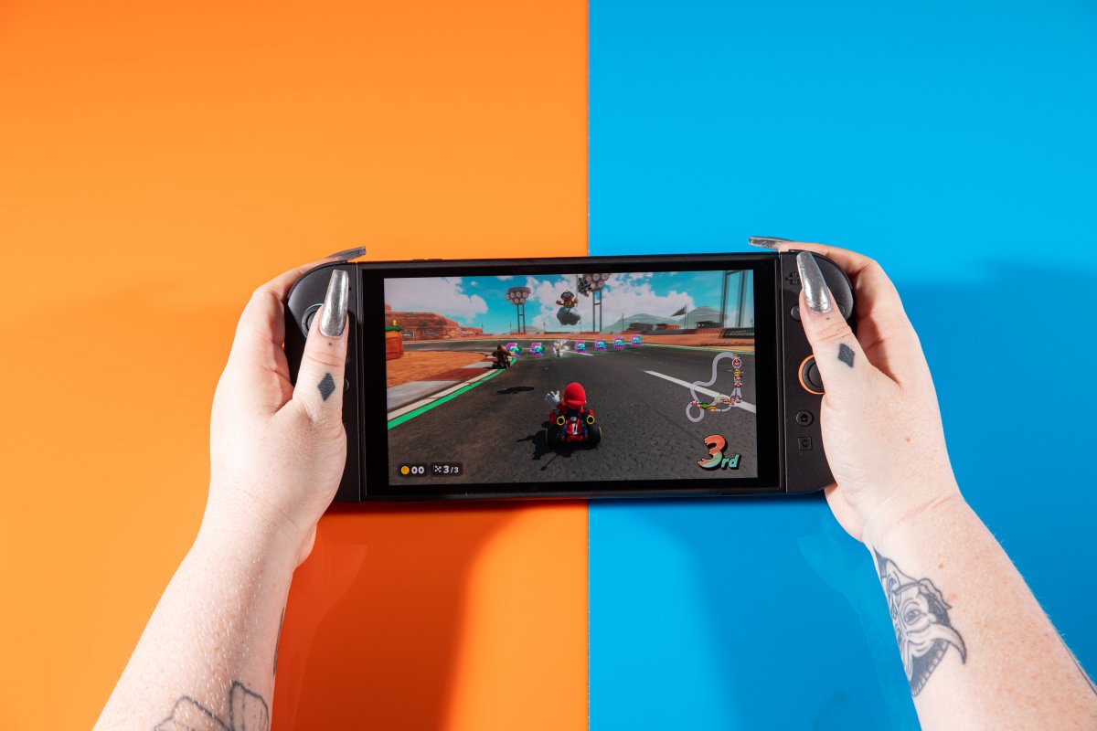 Nintendo’s $500 Switch 2 bundle includes a game, and it’s available now