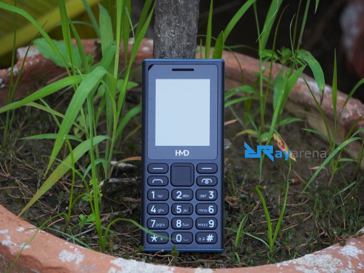 The HMD 105 2024 feature phone is displayed from the front with its physical keypad and compact casing visible.