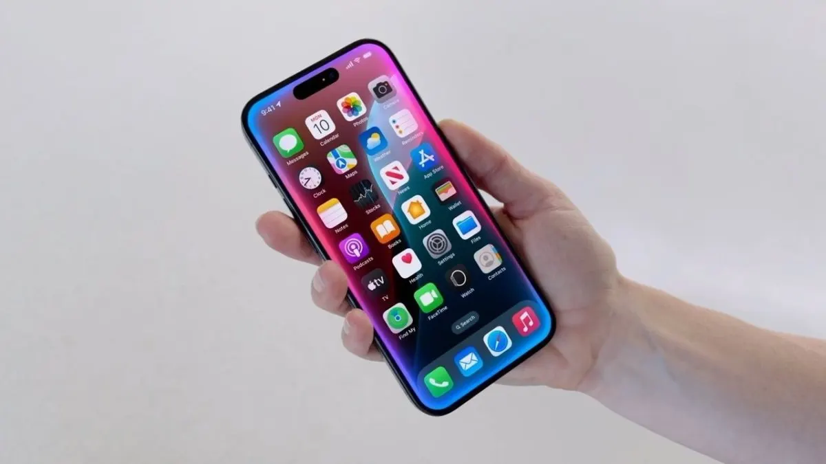 Conceptual graphic illustrating the delayed Siri platform overhaul launching as beta software.