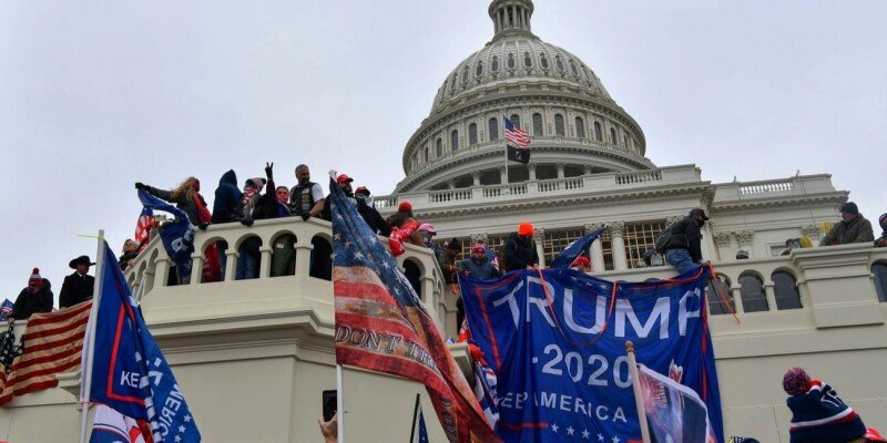 Dems slam Trump for making cybersecurity hold out the tin cup while splurging on ballroom and Jan. 6 'slush fund'