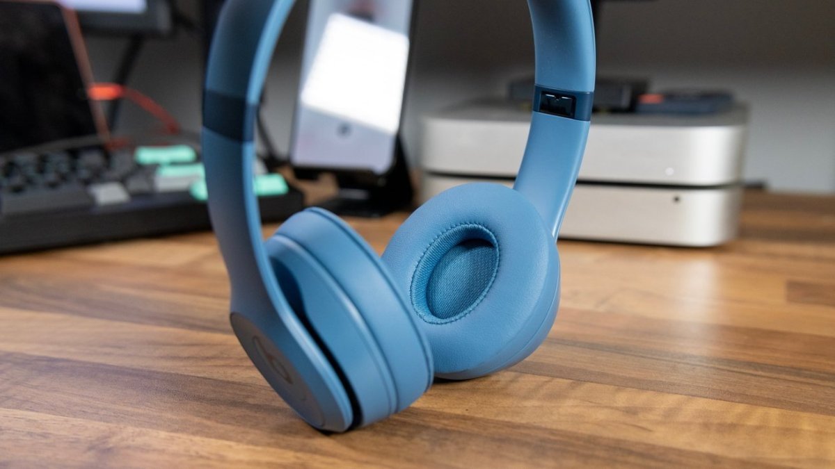 FCC filing confirms more Apple headphones on the way
