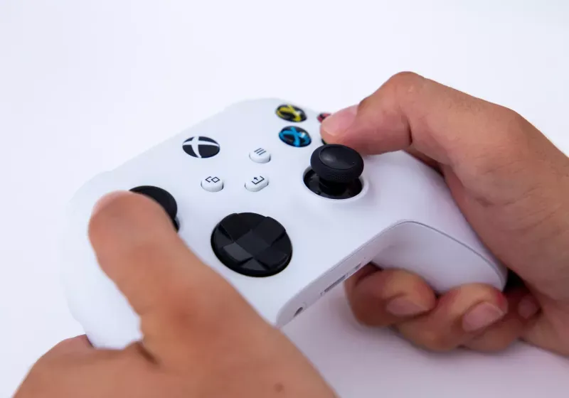 The DriftGuard application displays calibration settings for Xbox controllers.