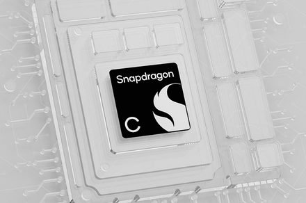 Budget laptop powered by the Qualcomm Snapdragon C platform.