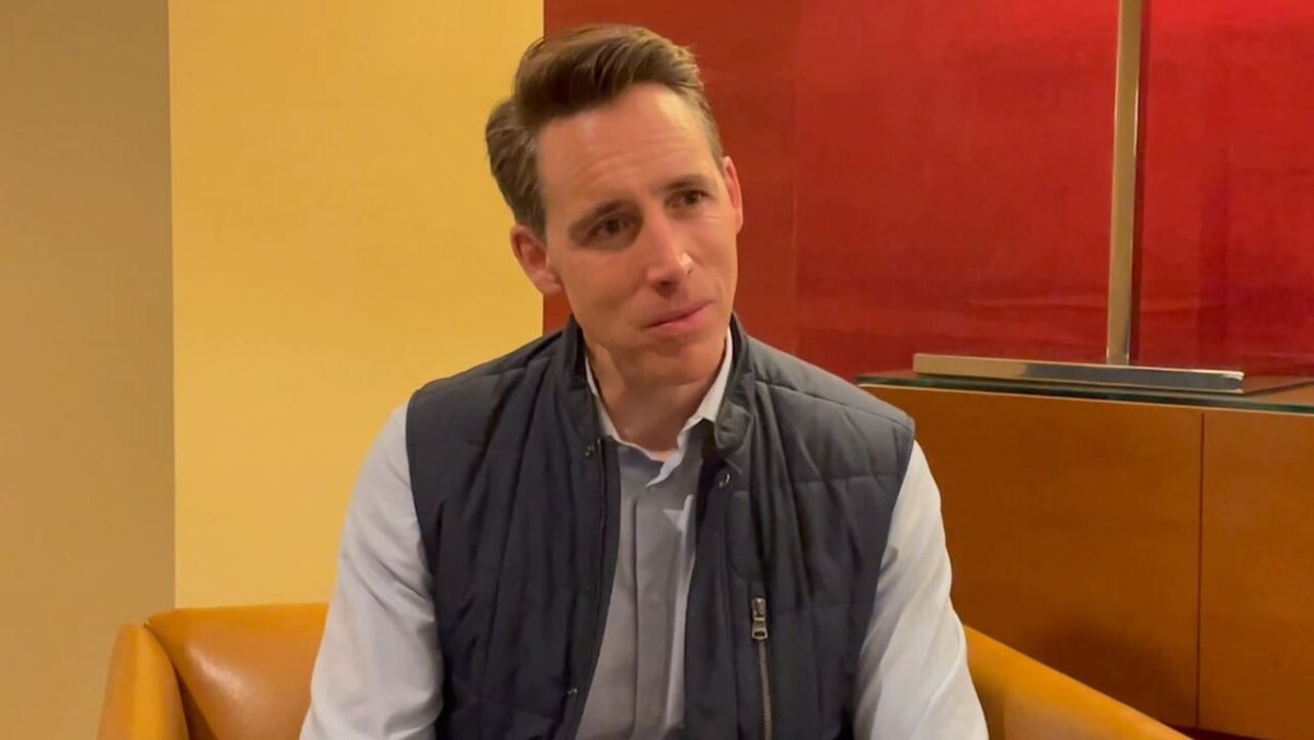 Sen. Hawley Critiques Media Gatekeeping and Digital Platform Influence