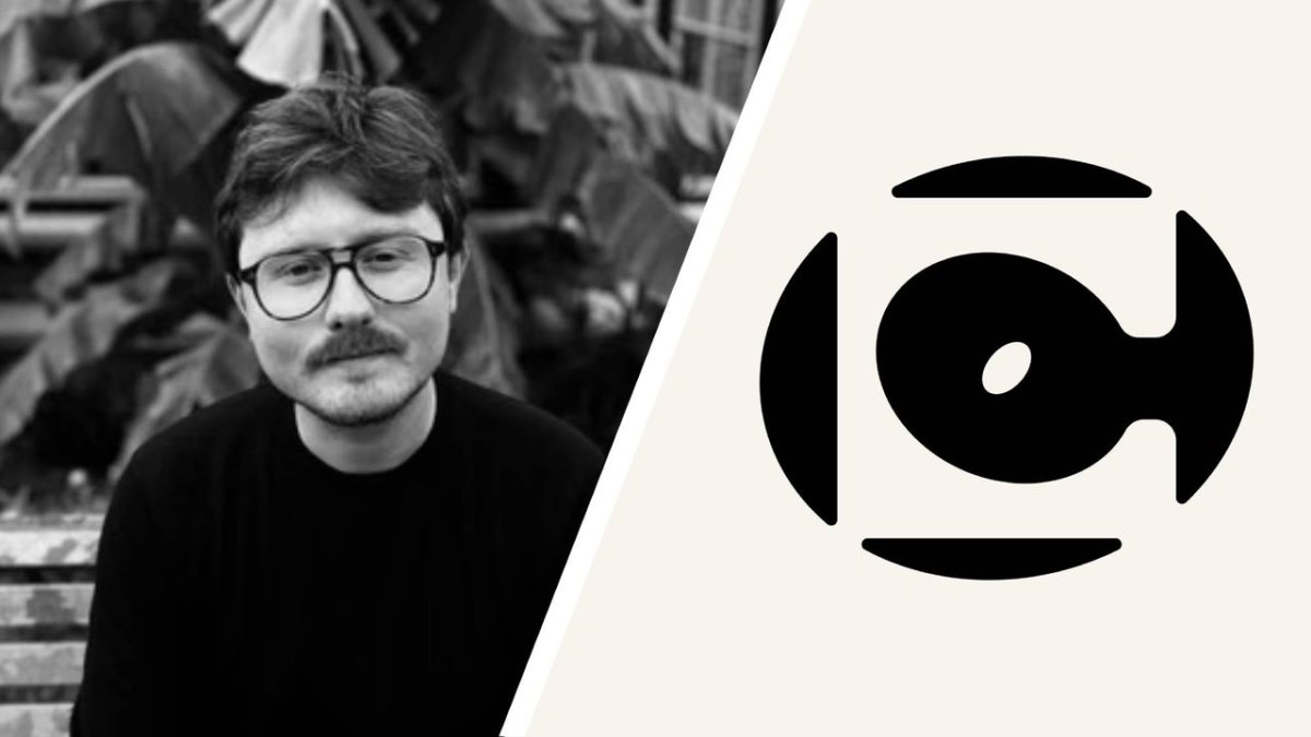 Curated album covers are displayed on a digital interface alongside editorial notes.