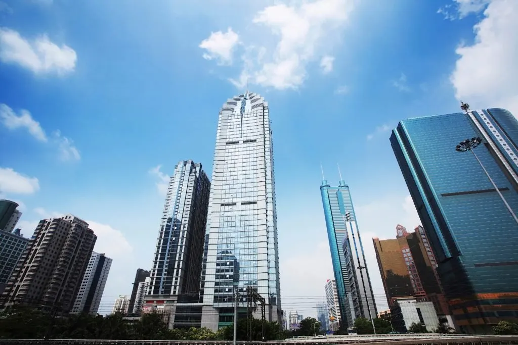 European tech founders collaborate with Shenzhen manufacturers in Nanshan District to accelerate product development.