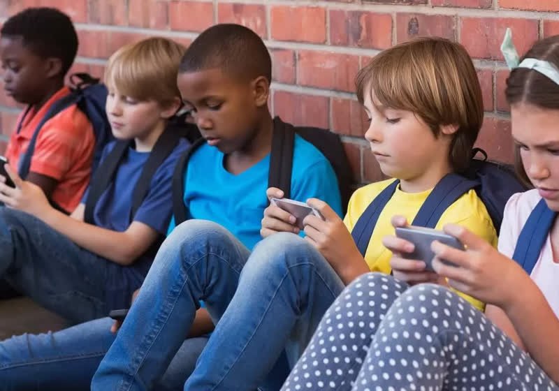 Meta settles a lawsuit that said it addicted students and left schools to deal with the damage
