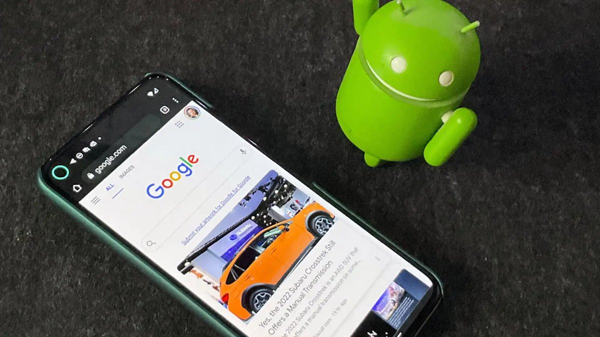 A smartphone screen displays a list of free VPN applications with privacy and security metrics for Android users.