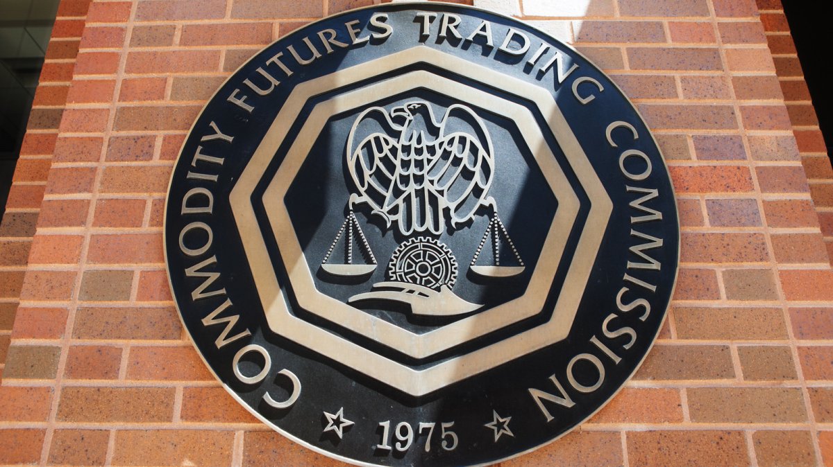 A regulatory overview graphic highlighting the CFTC penalty against the Gemini cryptocurrency exchange.