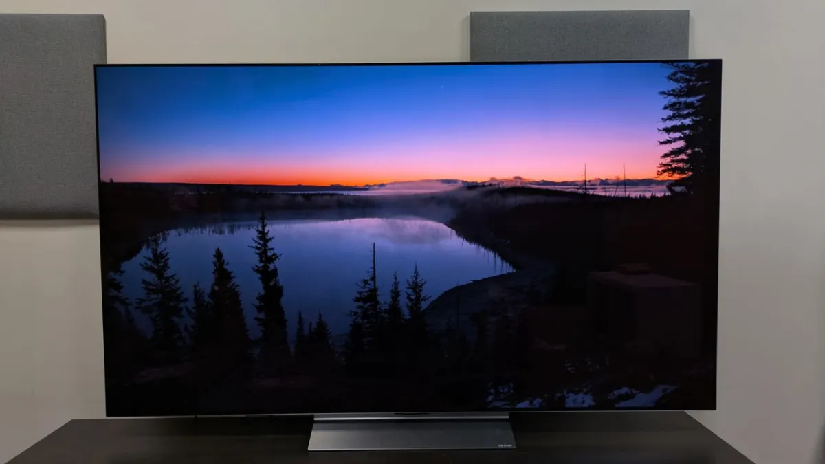 The photograph displays the LG Electronics corporate logo and a television screen.