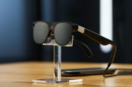Xreal Project Aura Smart Glasses Ship in 2026 With Native Android XR