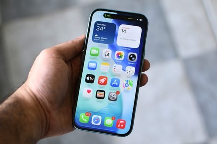 iOS 26.6 Blocked Contacts Limit Alert Explained and Analyzed