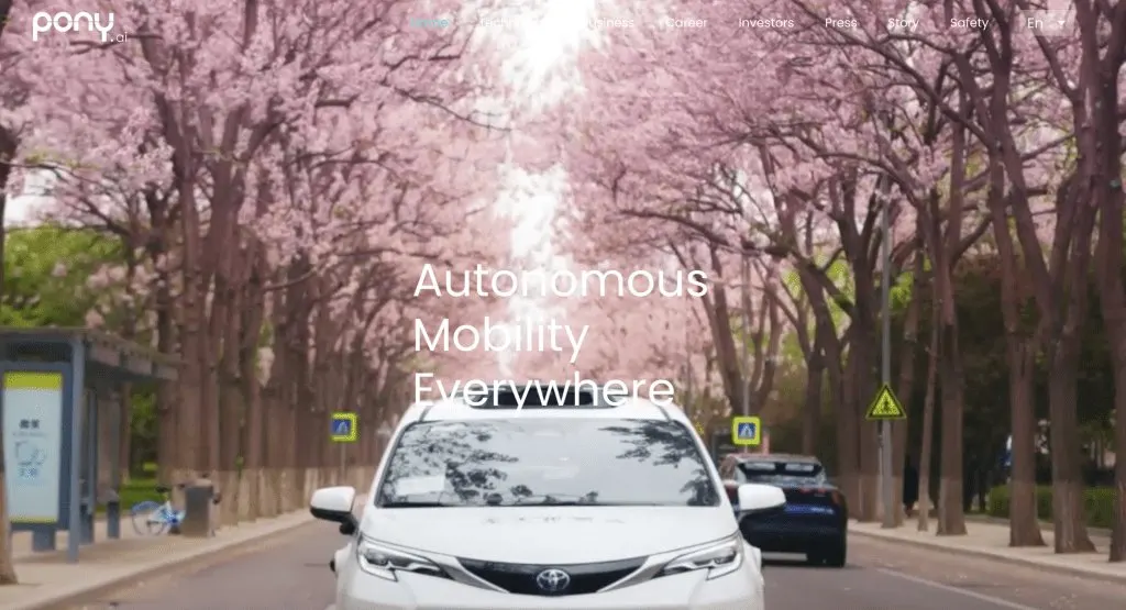 Seventh-generation L4 autonomous vehicle tested by Pony.ai and Shenzhen Xihu Group during a controlled urban pilot program.