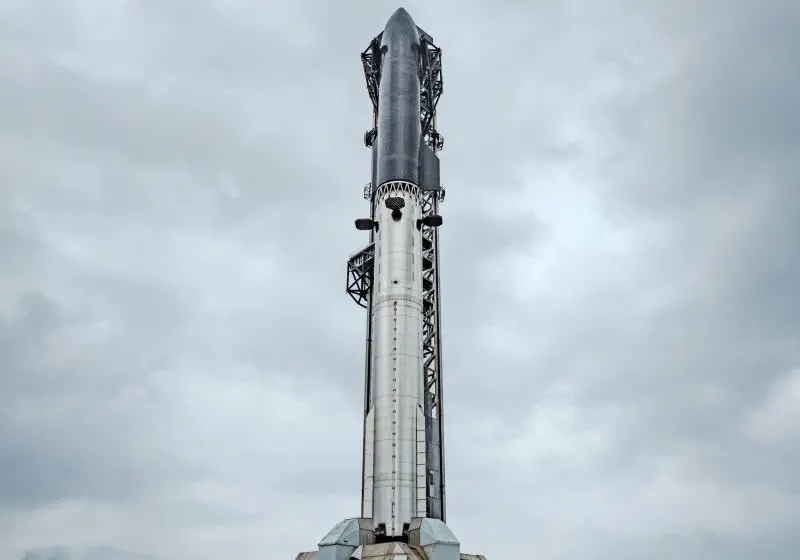 SpaceX Starship V3 rocket on the launchpad.