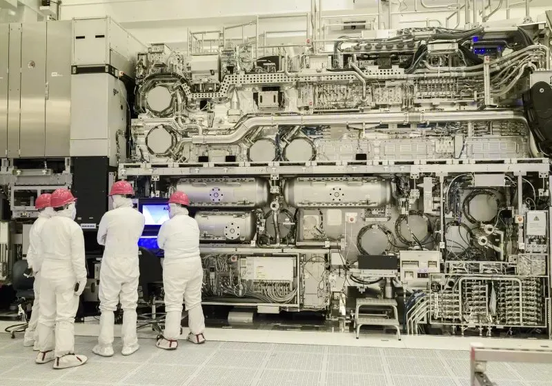 ASML High-NA EUV lithography machine preparing for first silicon production