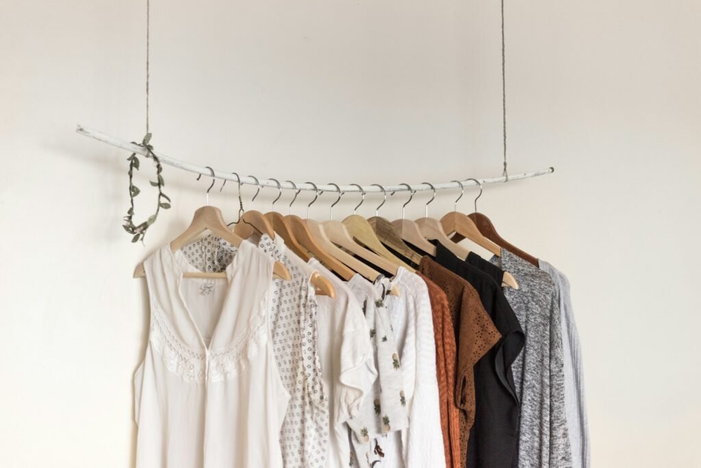 How Tech is Redefining Fashion: The Rise of Smart Clothing and Wearable Fashion