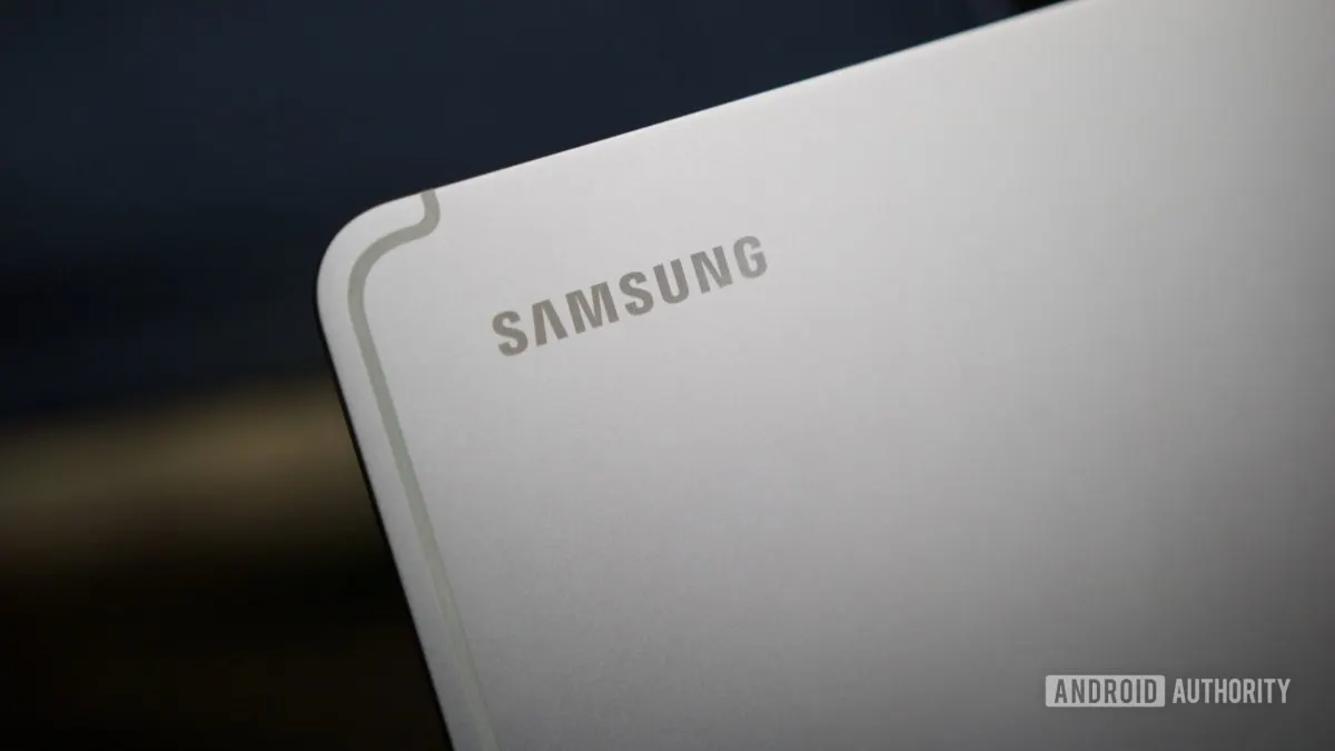 The Samsung Galaxy Tab S11 displays the One UI 8.5 interface.