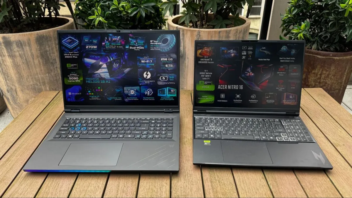 Acer displays the Predator Helios 18 laptop and Nitro Blaze Link handheld at Computex 2026.