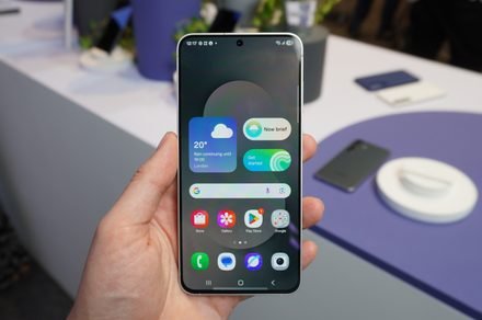 Samsung Galaxy S26 FE Design and Specs Revealed Ahead of Launch