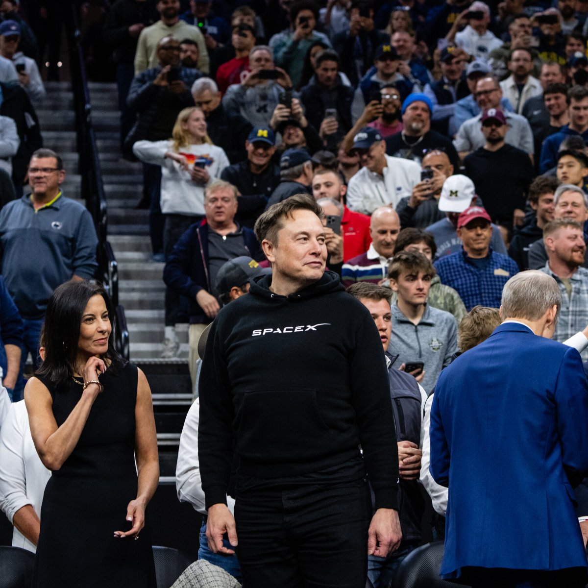 Elon Musk and SpaceX IPO filing documents.