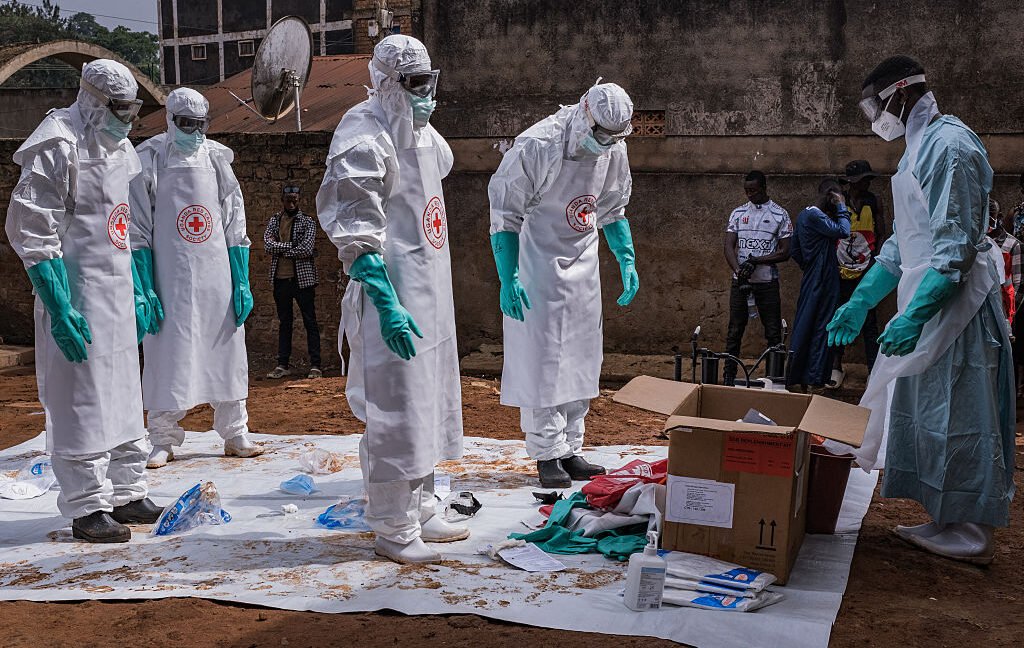 US border controls and overseas quarantine facilities for Ebola response