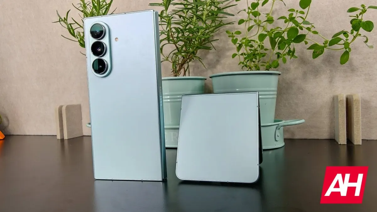 Samsung Galaxy Z Fold 7 and Z Flip 7 devices receive the May 2026 Android security update.
