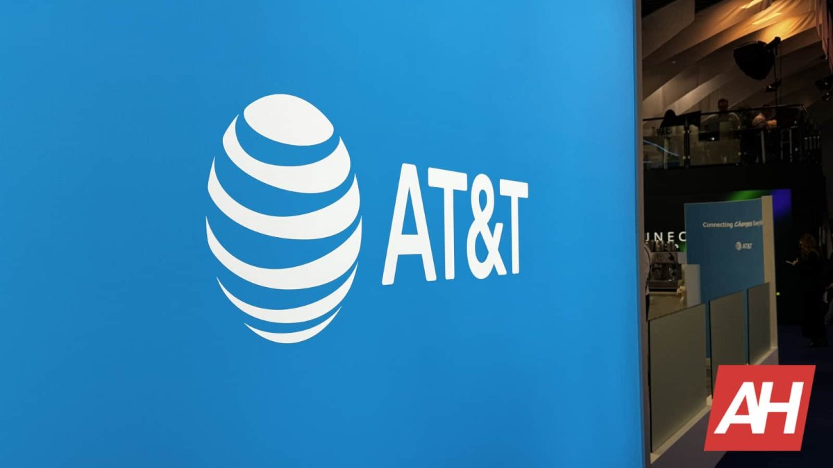 AT&T Introduces Flexible eSIM Plans for Summer Visitors