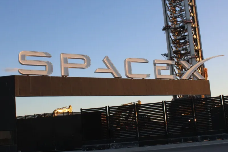 SpaceX Starship rocket on the launch pad