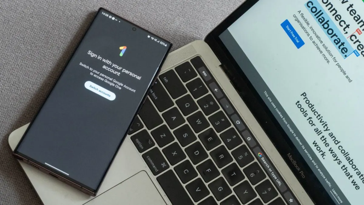 Google displays a Workspace upgrade prompt for legacy G Suite accounts restricted under commercial use policy.