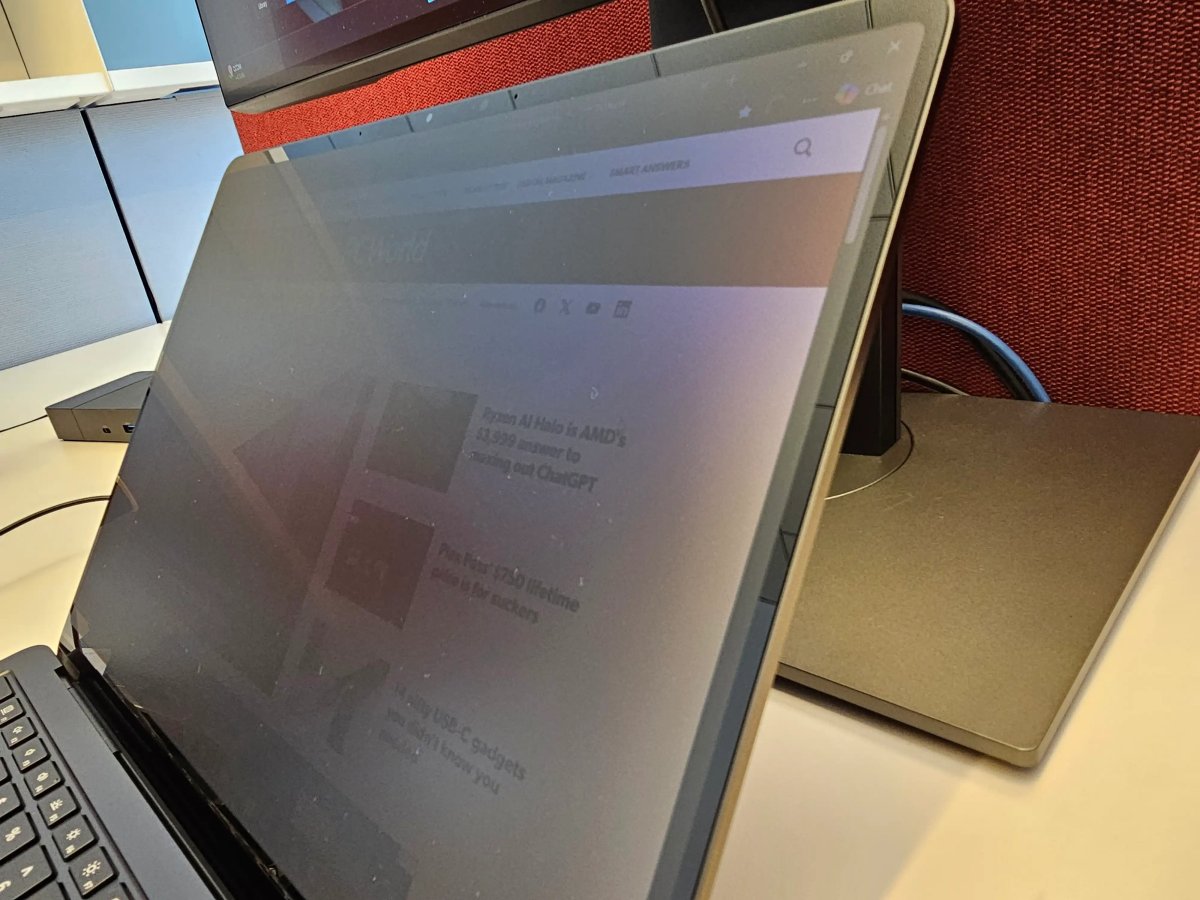 Microsoft Surface Laptop 8 Privacy Screen: Hardware Trade-Offs Explained