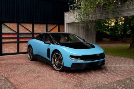 Samsung OLED Technology Transforms Ferrari Luce Dashboard Design