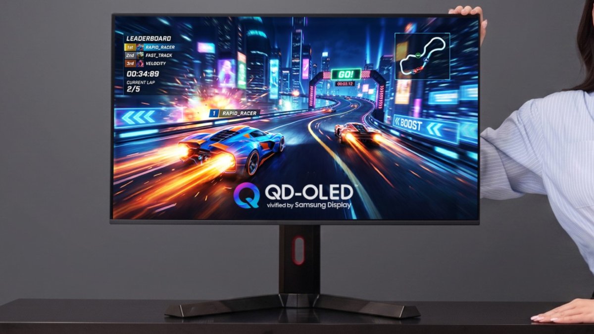 Samsung 32-inch 4K OLED panel with 360Hz refresh rate and V-stripe pixels.
