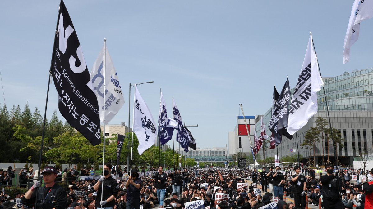 Samsung Labor Strike Suspended After Bonus Agreement Reached