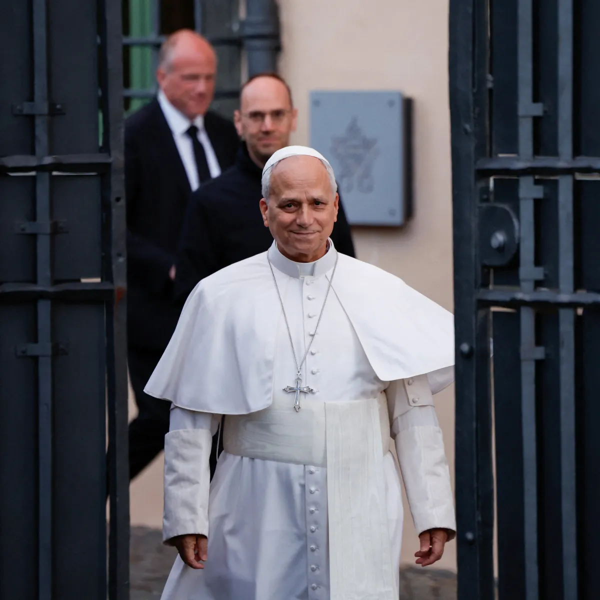 Pope Leo addresses the rise of artificial intelligence in Silicon Valley and its implications for the Catholic Church.