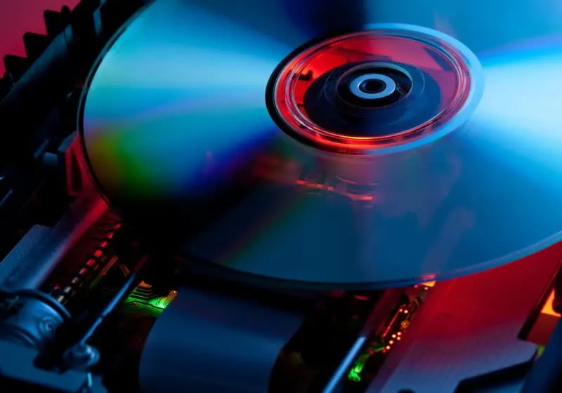 A standard PC optical drive backs up physical game discs for emulator compatibility.