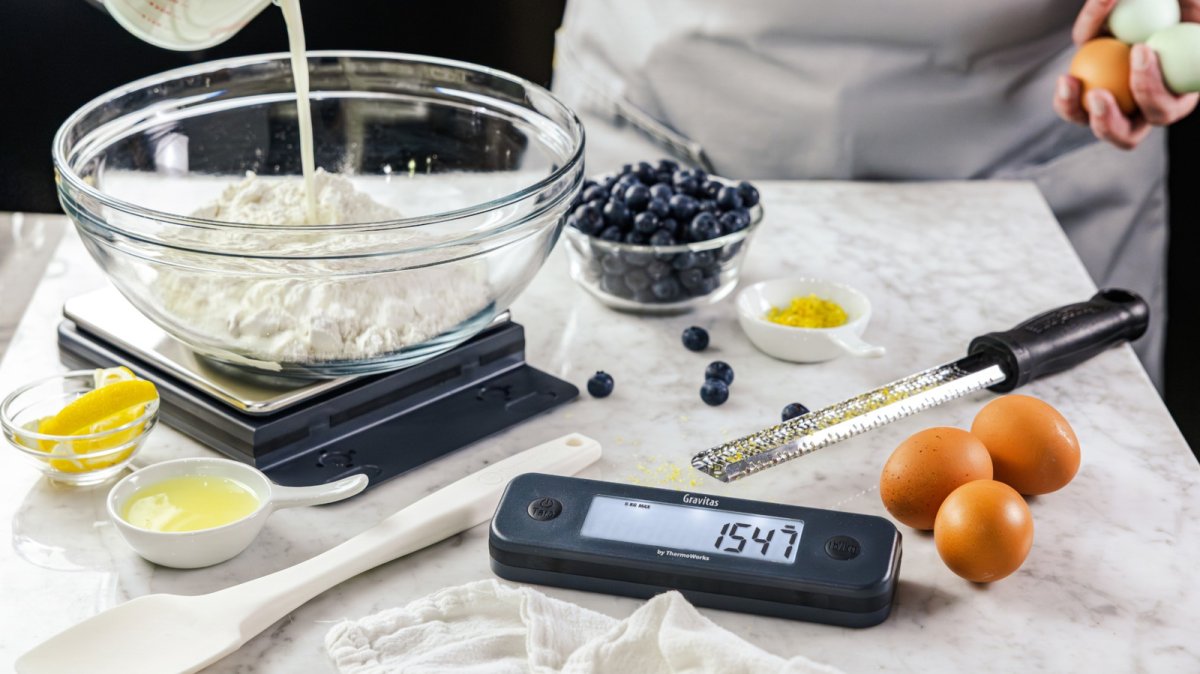 The ThermoWorks Gravitas kitchen scale features a detachable wireless display.