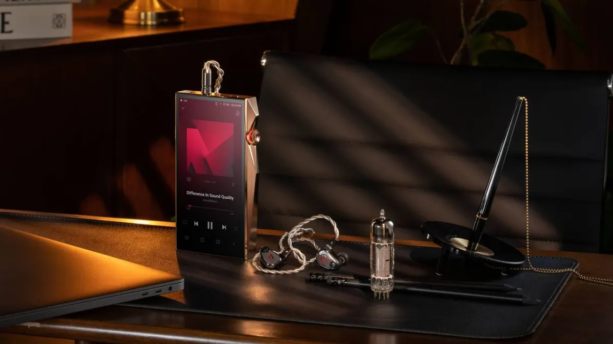 Astell & Kern SP4000T digital audio player and Clarus in-ear monitors